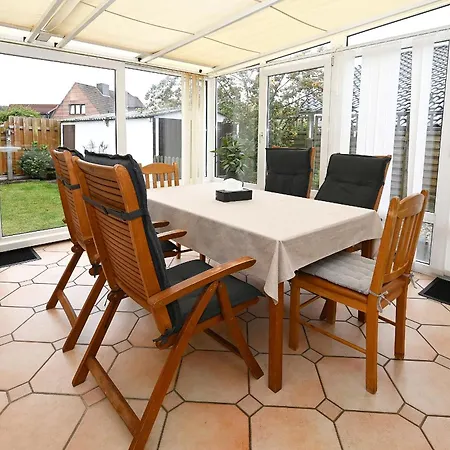 Angelika Holiday home